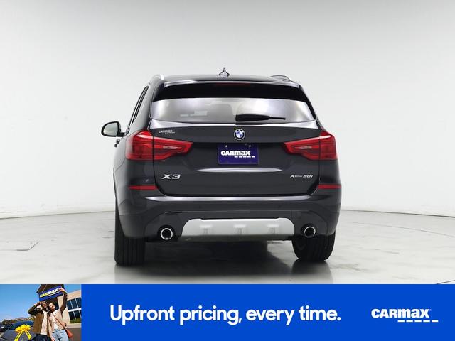 Photo of 2019 Gray BMW X3