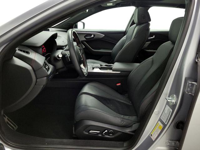 Photo of 2022 Silver Acura TLX