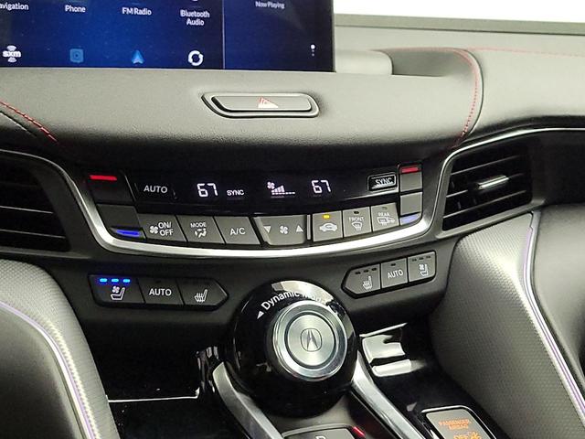 Photo of 2022 Silver Acura TLX