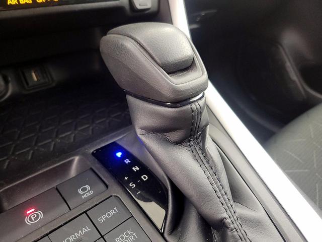Photo of 2022 Blue Toyota RAV4