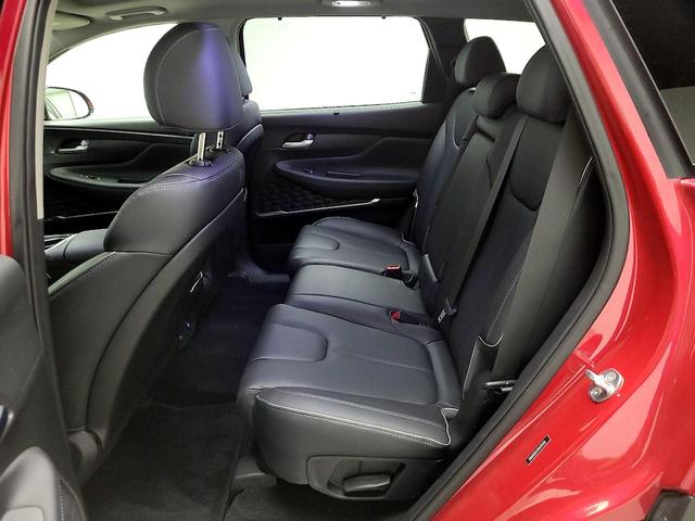 Photo of 2022 Red Hyundai SANTA FE