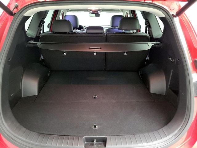 Photo of 2022 Red Hyundai SANTA FE