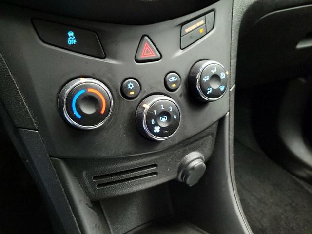 Photo of 2016 Red Chevrolet Trax