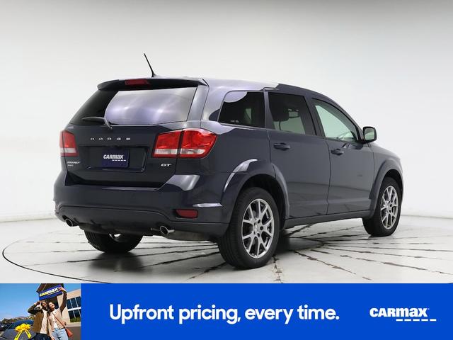 Photo of 2017 Gray Dodge Journey