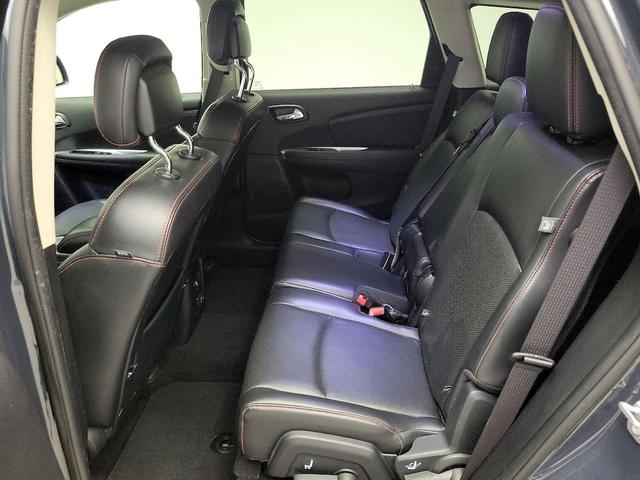 Photo of 2017 Gray Dodge Journey