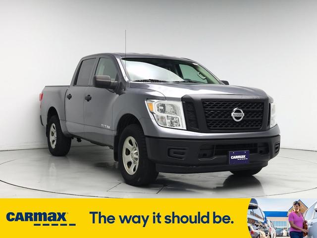 2017 Nissan Titan