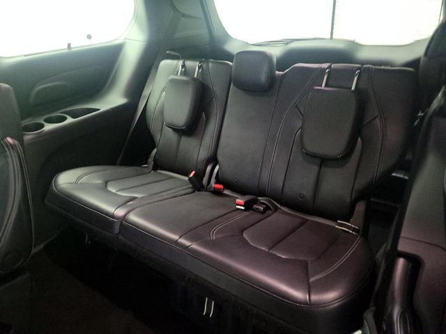 Photo of 2021 Black Chrysler Pacifica