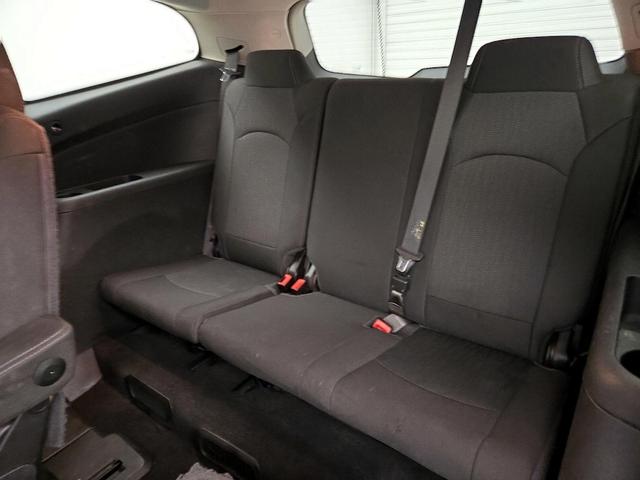 Photo of 2017 Gray Chevrolet Traverse