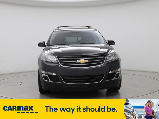 Photo of 2017 Gray Chevrolet Traverse