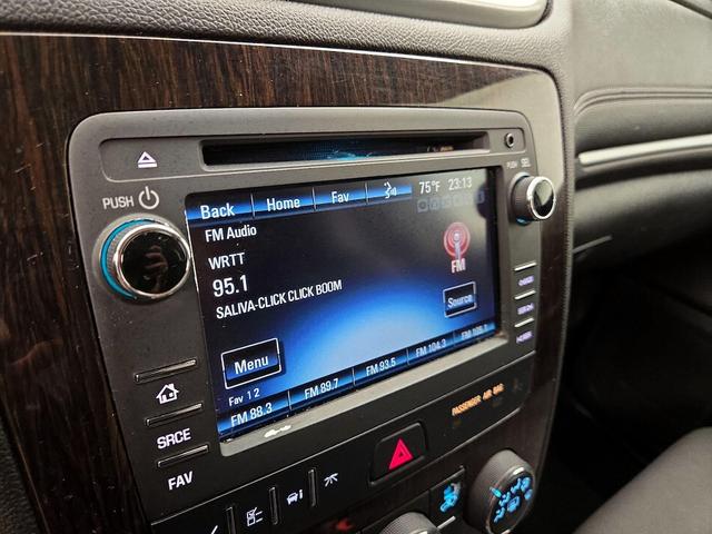 Photo of 2017 Gray Chevrolet Traverse