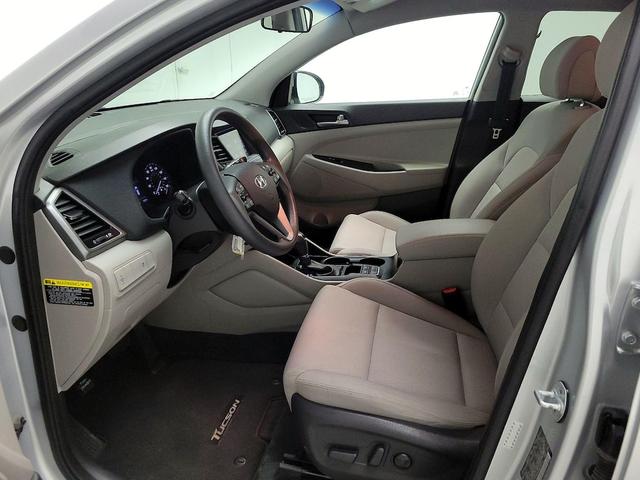 Photo of 2018 Silver Hyundai TUCSON
