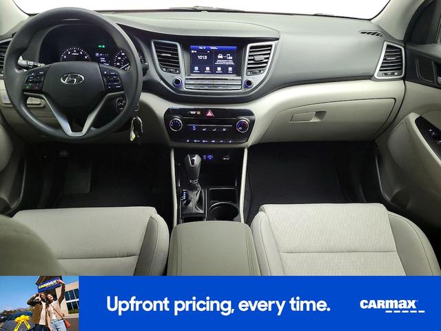 Photo of 2018 Silver Hyundai TUCSON