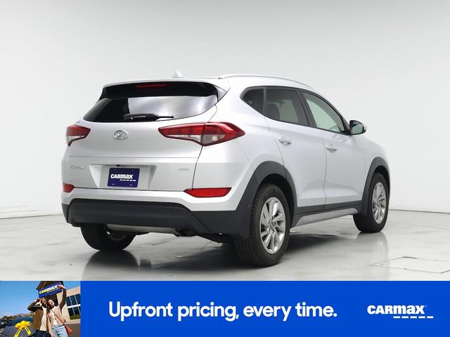 Photo of 2018 Silver Hyundai TUCSON