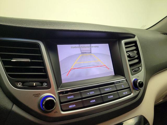 Photo of 2018 Silver Hyundai TUCSON