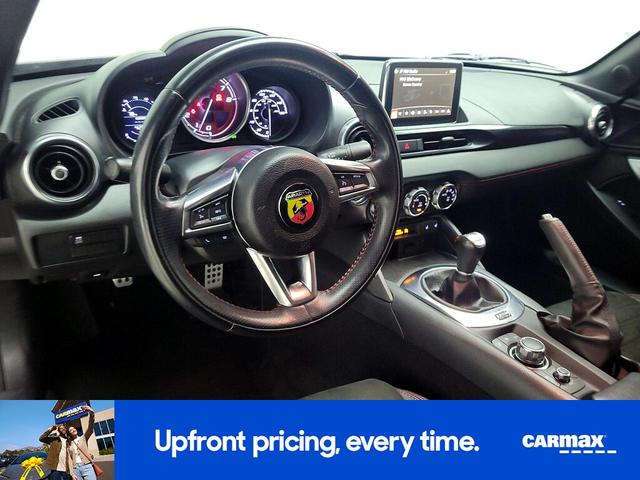 Photo of 2017 Black FIAT 124 Spider