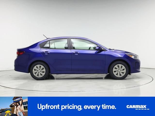 Photo of 2019 Blue Kia Rio