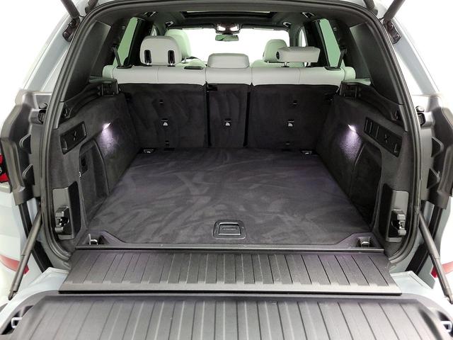 Photo of 2024 Gray BMW X5