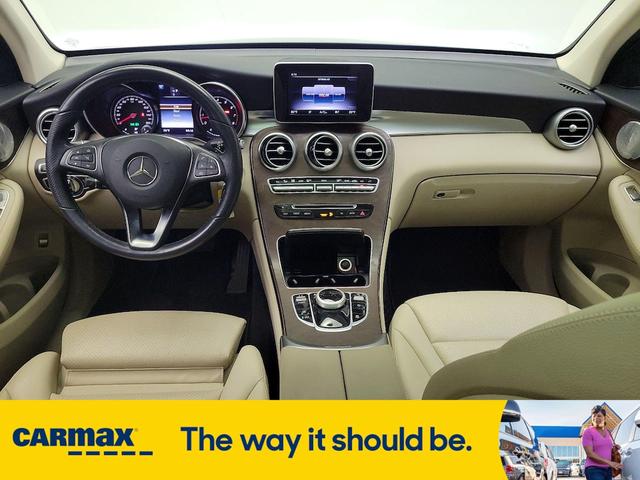Photo of 2019 Blue Mercedes-Benz GLC 300