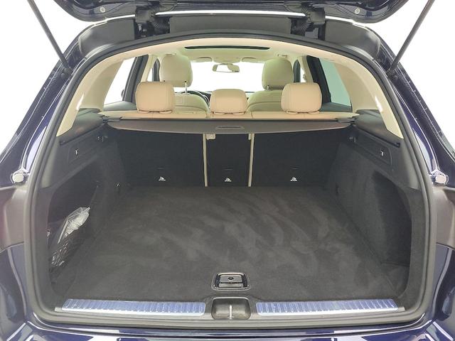 Photo of 2019 Blue Mercedes-Benz GLC 300