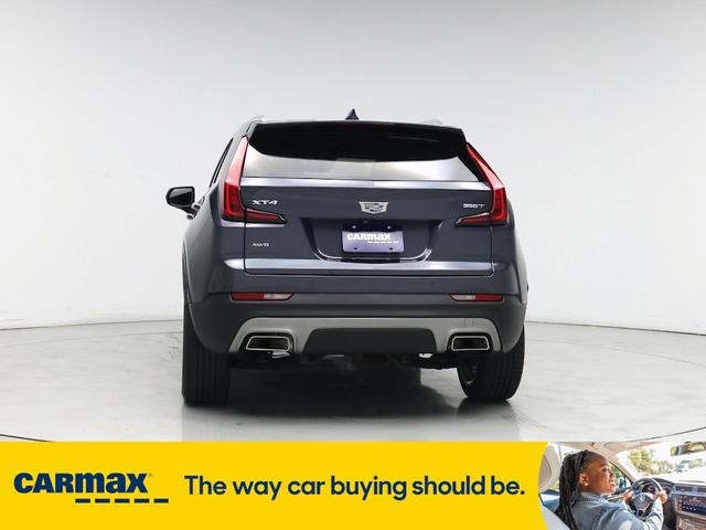 Photo of 2021 Blue Cadillac XT4