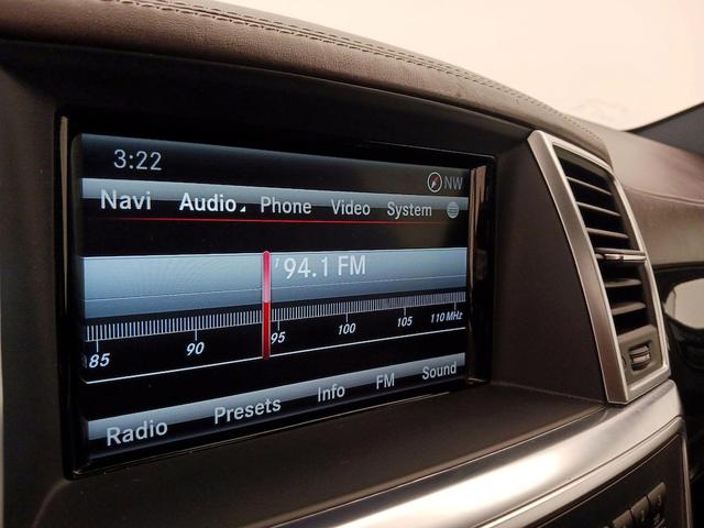 Photo of 2015 White Mercedes-Benz GL-Class