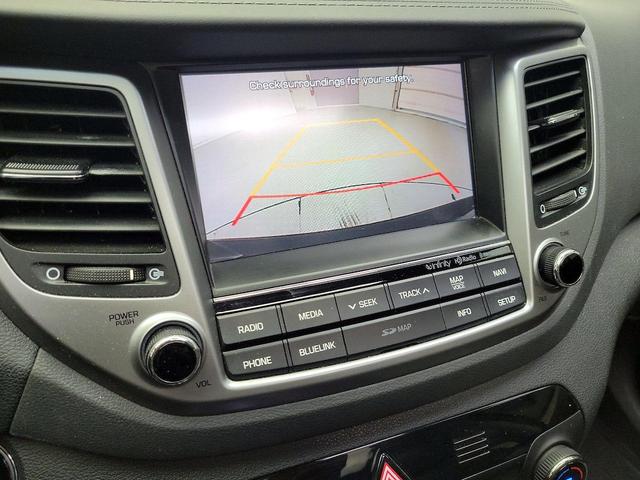 Photo of 2017 Black Hyundai TUCSON