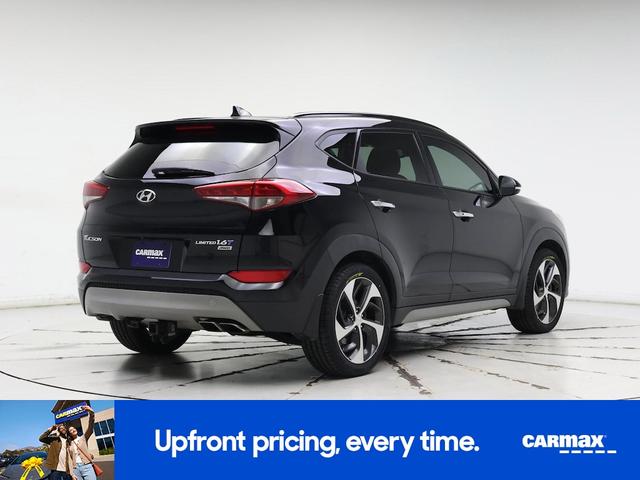 Photo of 2017 Black Hyundai TUCSON