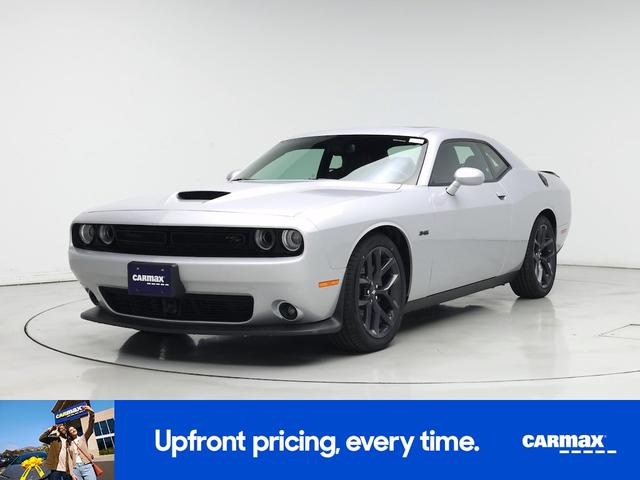 Photo of 2023 Silver Dodge Challenger