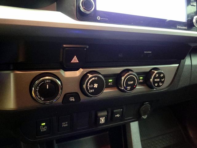 Photo of 2020 Black Toyota Tacoma