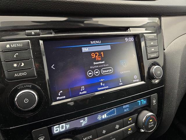 Photo of 2020 Green Nissan Rogue Sport