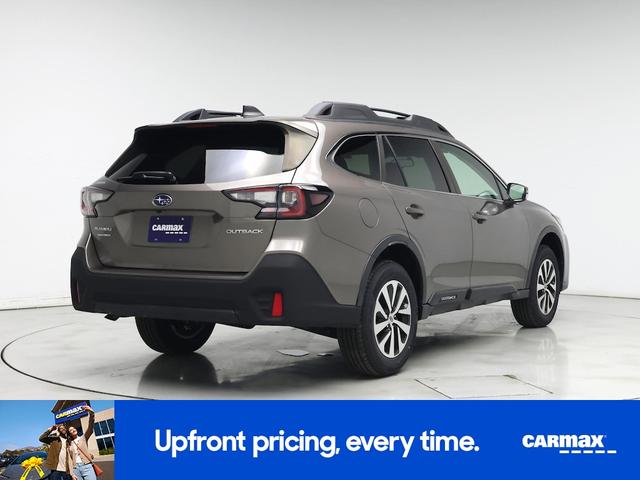 Photo of 2022 Brown Subaru Outback