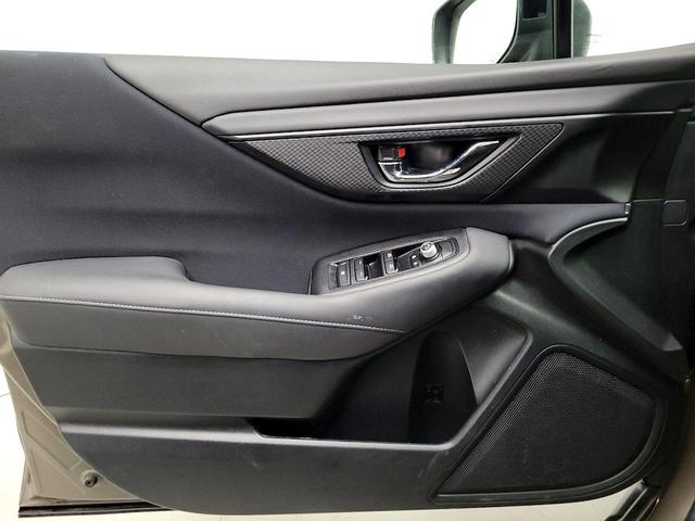 Photo of 2022 Brown Subaru Outback