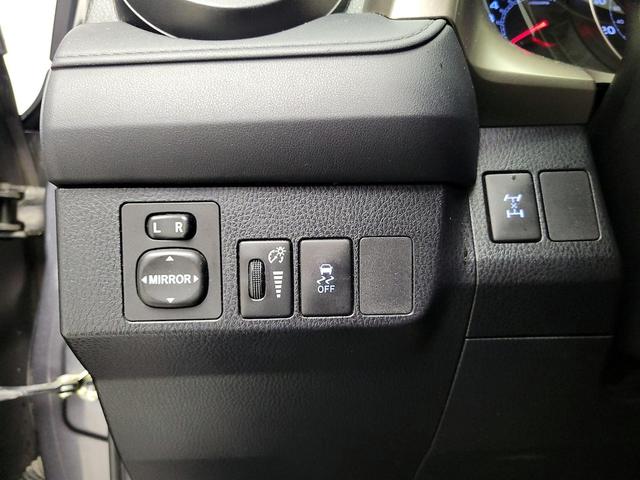 Photo of 2014 Gray Toyota RAV4