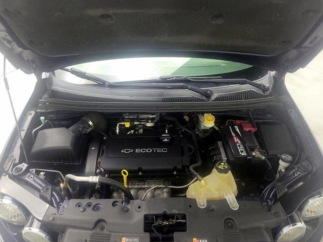 Photo of 2015 Blue Chevrolet Sonic
