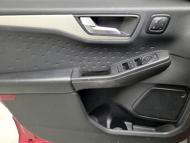Photo of 2020 Red Ford Escape