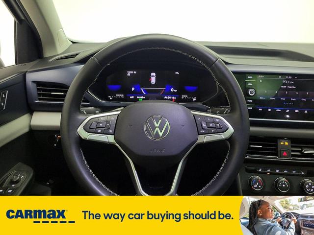 Photo of 2022 White Volkswagen Taos