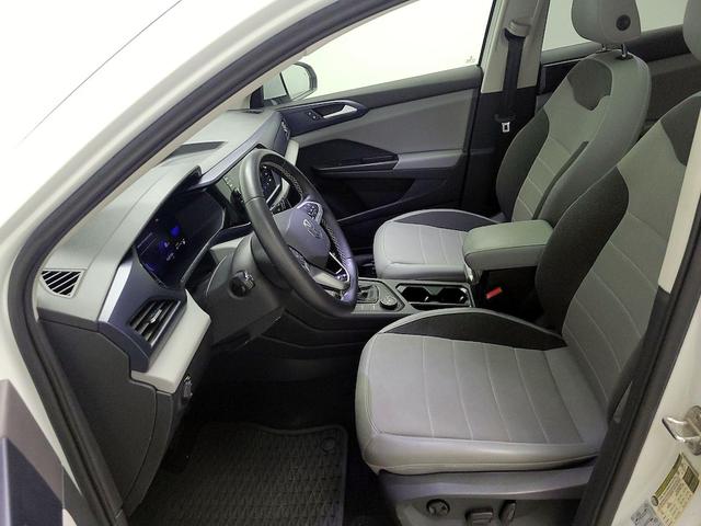 Photo of 2022 White Volkswagen Taos