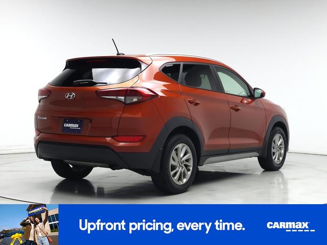 Photo of 2017 Orange Hyundai TUCSON