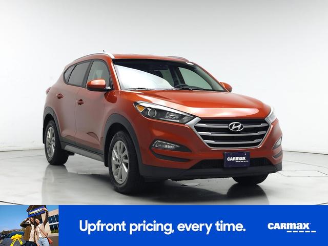 Photo of 2017 Orange Hyundai TUCSON