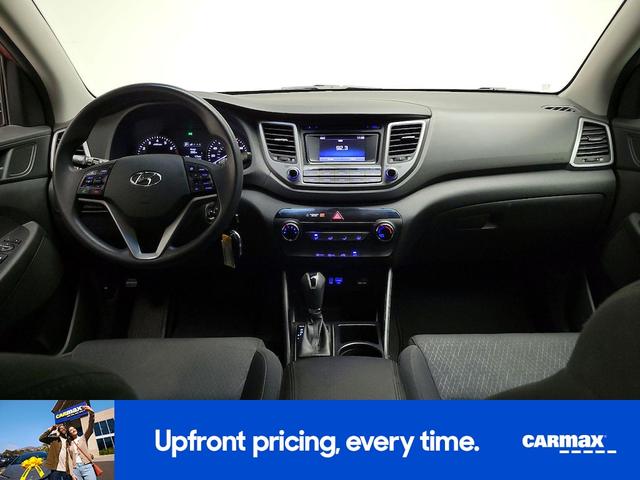 Photo of 2017 Orange Hyundai TUCSON