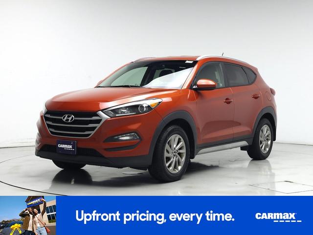 Photo of 2017 Orange Hyundai TUCSON
