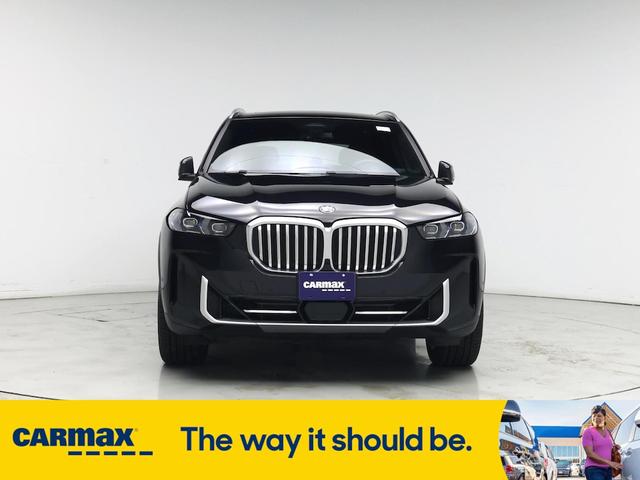 Photo of 2024 Black BMW X5
