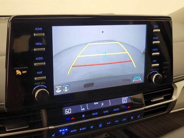 Photo of 2024 Gray Toyota Sienna