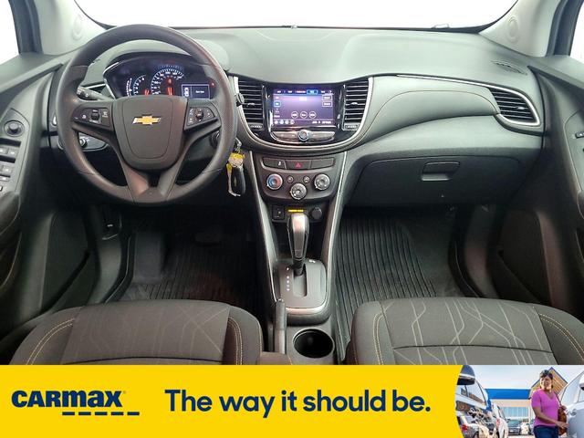 Photo of 2020 White Chevrolet Trax