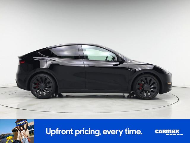 Photo of 2021 Black Tesla Model Y