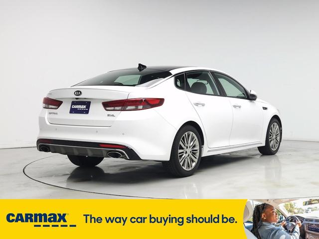 Photo of 2016 Pearl Kia Optima