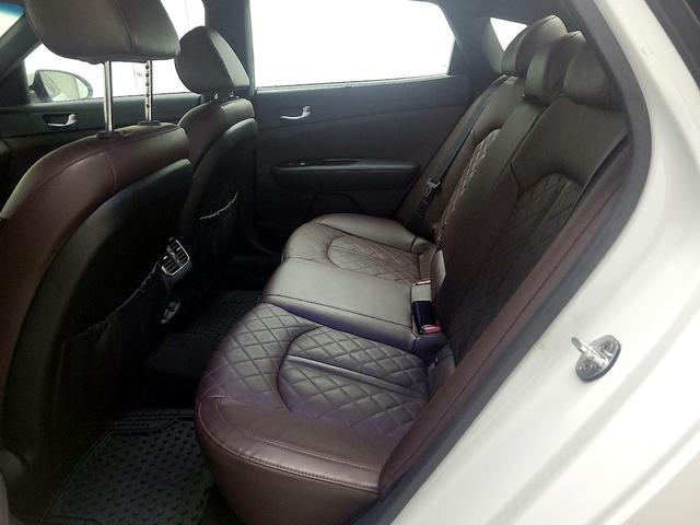 Photo of 2016 Pearl Kia Optima