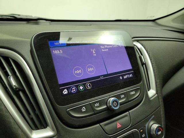 Photo of 2019 Silver Chevrolet Malibu