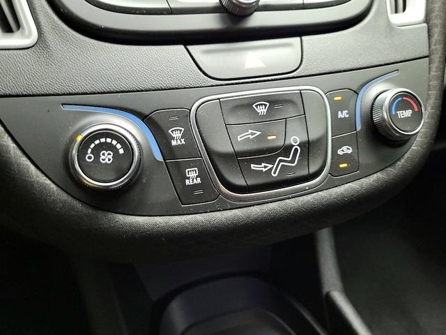 Photo of 2019 Silver Chevrolet Malibu