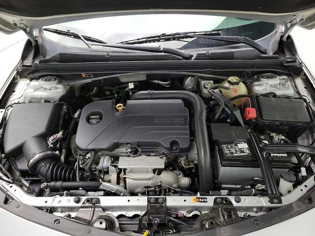 Photo of 2019 Silver Chevrolet Malibu